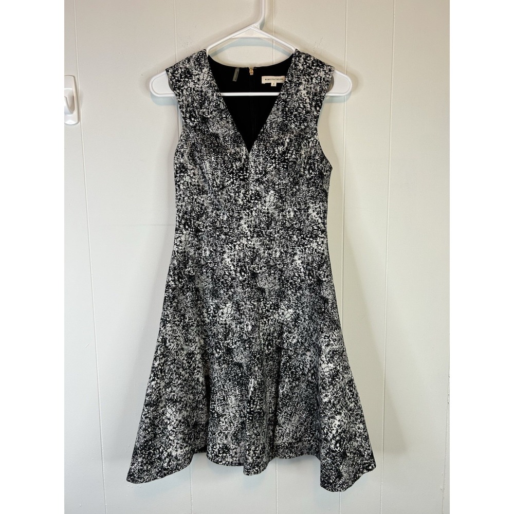Rebeca Taylor Women Size 2 Sleeveless Fit and Flare Dress Black White Print 203